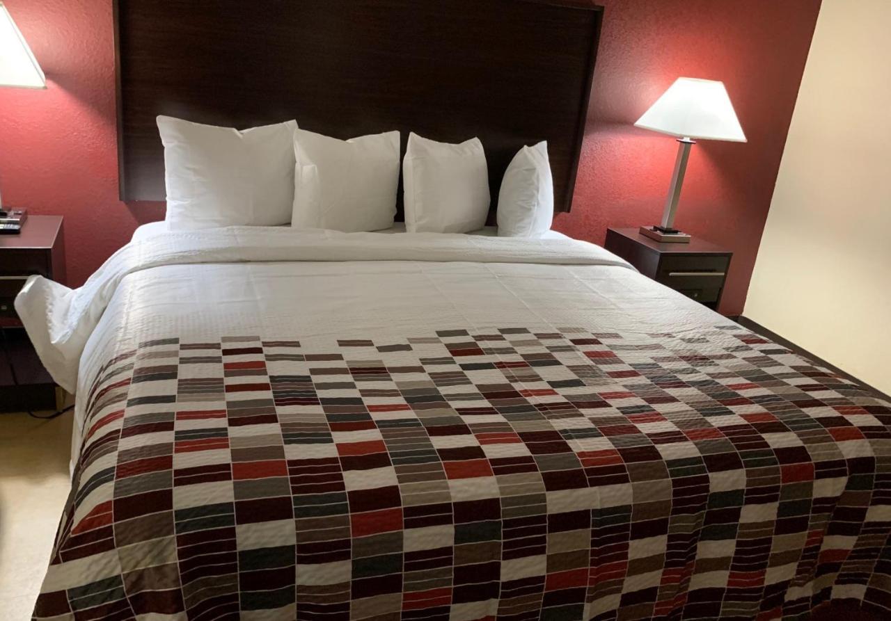 Red Roof Inn Atlanta - Six Flags Lodge West Экстерьер фото